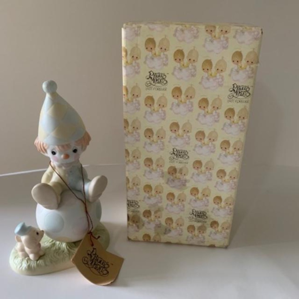 Precious moments figurine Lord keep on the ball Brand new
